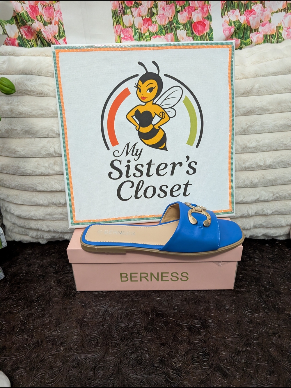 BERNESS Women's Blue Slide Sandals with Gold Accent